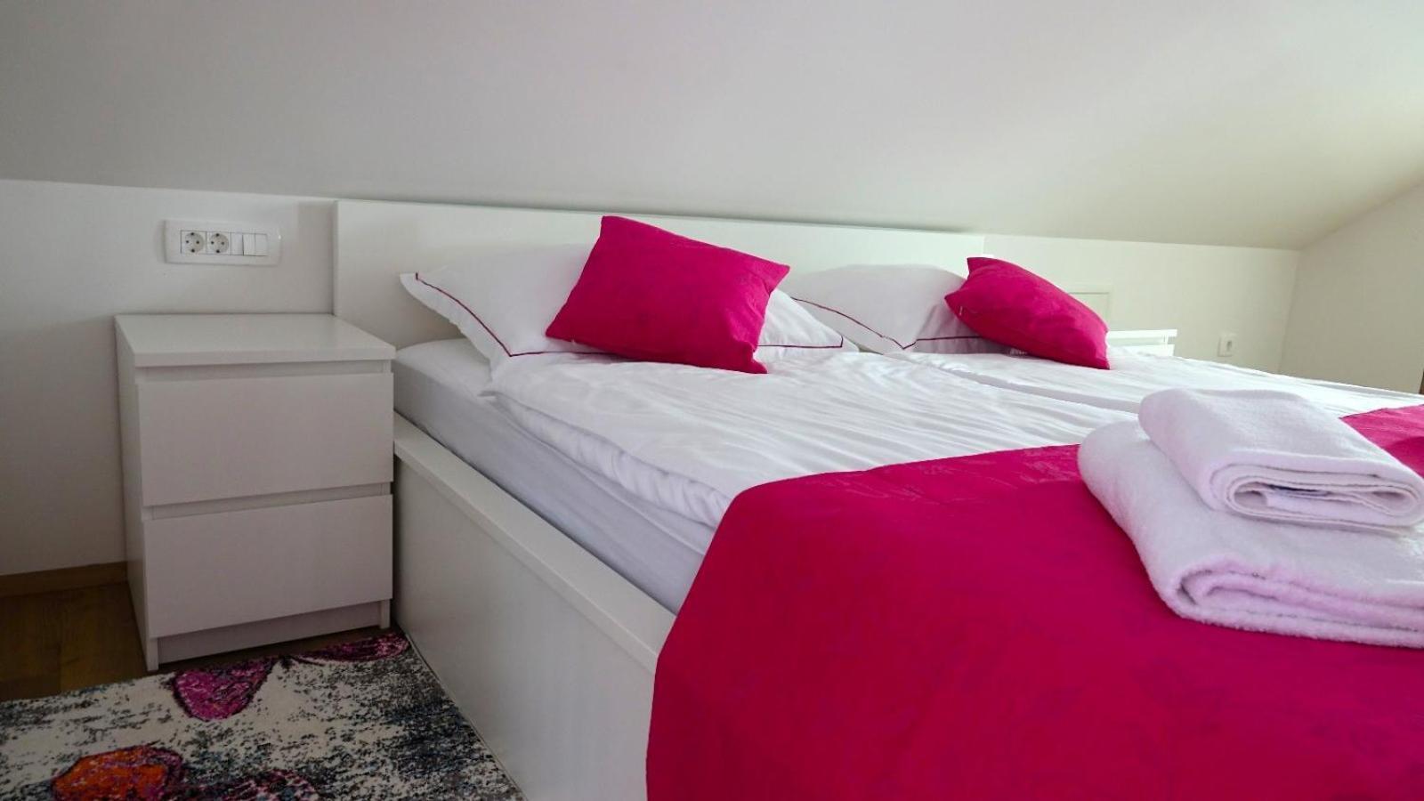 Inin Apartments Блед Экстерьер фото